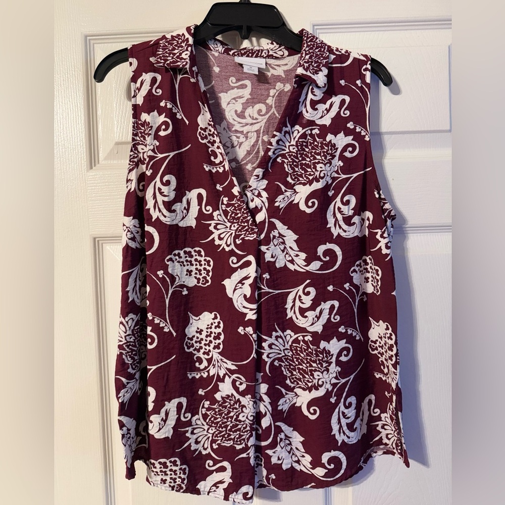 Sleeveless Liz Claiborne Top